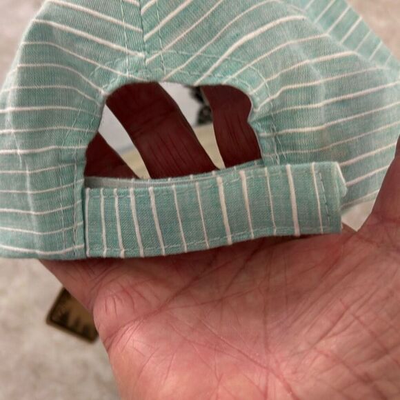 MAUI HAWAII Hat NWT - Picture 6 of 6